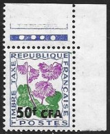 REUNION  - TAXE CFA  -  TIMBRE N° 52     -  FLEUR DES CHAMPS     -   NEUF  -  1962 / 1964 -  BORD DE FEUILLE - Portomarken