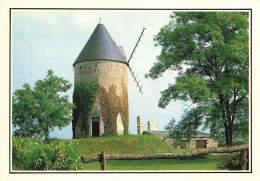 Jonzac * Le Moulin à Vent De Trompe L'amour * Molen - Jonzac