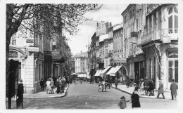 Niort * La Rue Ricard * Commerces Magasins - Niort