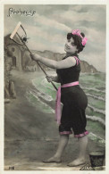 Mode Bains * Carte Photo * Une Baigneuse Pêcheuse En Maillot De Bain * Femme * Pêche - Mode