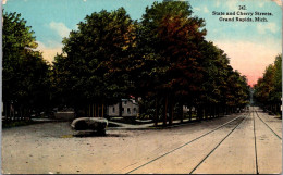Michigan Grand Rapids State And Cherry Streets 1916 Curteich - Grand Rapids