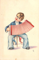HUMOUR - Enfant Accordéoniste - Chanteur - Musicien - Carte Postale Ancienne - Humor