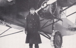 Airplanes Early Boston Maine Airways Pilot Captain Hazen R Bean In Front Of Stinson SM-6000B Trimotor - Aviateurs