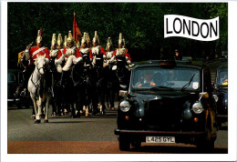 (4 P 34) UK - Horse Guards & Black Cab Taxi - Taxis & Droschken