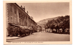 Bonneville - Place Et Rue Decret - Cafe Du Marché  - CPA °J - Bonneville