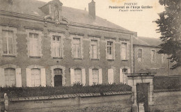 Pornic * Pensionnat De L'ange Gardien , Façade Extérieure - Pornic