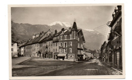 Bonneville - Le Mole   -  Magasin De Chaussures -Le Centre De La Ville - CPSM°J - Bonneville