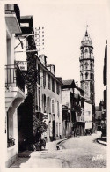 FRANCE - 65 - BAGNERES DE BIGORRE - La Tour Des Jacobins Ou La Tour De L'Horloge - Carte Postale Ancienne - Bagneres De Bigorre