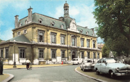 St Ouen * Place De L'hôtel De Ville * Automobile Voiture Ancienne - Saint Ouen