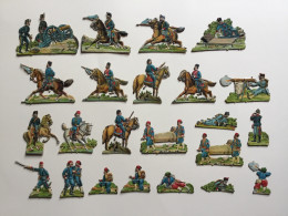 64 PEZZI SOLDATINI, NAVI IN CARTONE PRESSATO D’EPOCA - Figurines