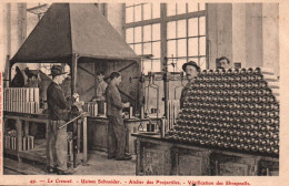 Le Creusot - Usines SCHNEIDER - Atelier De Projectiles - Vérification Des Shrapnells - Le Creusot