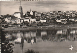 Cpsm Pont-Croix La Petite Ville Se Mirent Dans Les Eaux Du Goyen - Pont-Croix