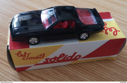 Chevrolet Camaro 1983 Solido Hachette 1:43 - Solido