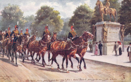 Militaria - Régiments - The Royal Horses Artillery On Their Way To Fire A Royal Salute - Carte Postale Ancienne - Regimenten