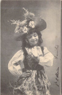 ENFANTS - Fille - Chapeau - Portrait - Robe - Carte Postale Ancienne - Portraits