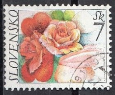 SLOVAKIA 446,used,falc Hinged,flowers,roses - Used Stamps