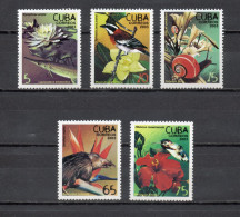 CUBA  N° 4085 à 4089   NEUFS SANS CHARNIERE   COTE 6.00€     OISEAUX INSECTE ANIMAUX FAUNE   VOIR DESCRIPTION - Usados