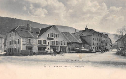 Suisse - NE - FLEURIER - Rue De L'Hopital - Attelage De Cheval - Précurseur Voyagé 1901 (voir 2 Scans) - Fleurier