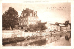 16 (Charente) Publicité Cognac - Courvoisier, The Chateau & Distillery (le Château Et La Distillerie). Scan Recto/verso - Alcools