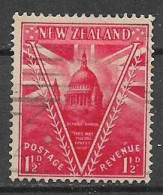 NUOVA ZELANDA  1945  ANNIVERSARIO DELLA VITTORIA  UNIF. 325  USATO VF - Unused Stamps