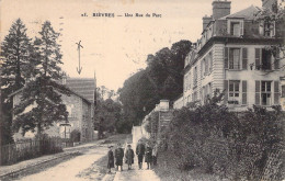 FRANCE - 91 - BIEVRES - Une Rue Du Parc - Carte Postale Animée - Bievres