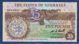 GUERNSEY - P. 49a -  5 Pounds ND (1980 -1989) UNC, S/n D642485 - Guernsey