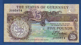 GUERNSEY - P. 53b -  5 Pounds ND (1991 -1995) AUNC, S/n J095874 - Guernsey