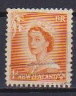 NUOVA ZELANDA  1956  REGINA ELISABETTA II  SERIE ORDINARIA  SENZA FILIGRANA STELLE  UNIF. 396 USATO VF - Gebraucht