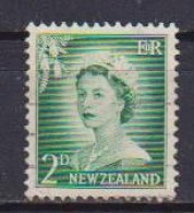 NUOVA ZELANDA  1956  REGINA ELISABETTA II  SERIE ORDINARIA  SENZA FILIGRANA STELLE  UNIF. 398  USATO VF - Gebraucht