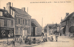 77-LE-CHATELET- EN-BRIE- PLACE DU PUITS DE L'ECHELLE - Le Chatelet En Brie