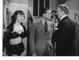 Photo Tournage Du Film Métropolitain Avec Albert Préjean,Ginette Leclerc Et André Brulé,année 1938 - Personalità