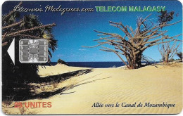 Madagascar - Telecom Malagasy - Beach, (Canal De Mozambique) - 25Units, Chip SC7, 500.000ex, Used - Madagaskar
