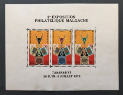 MADAGASCAR, « Exposition Philatelique », « Souvenir Sheet », « Stamps On Stamps »,  1972 - Esposizioni Filateliche
