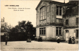 CPA PARIS 13e Les Gobelins Cour D'Antin (1248054) - Arrondissement: 13