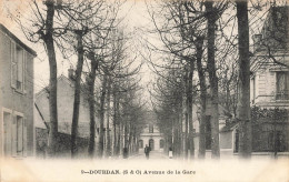 Dourdan * Avenue De La Gare - Dourdan