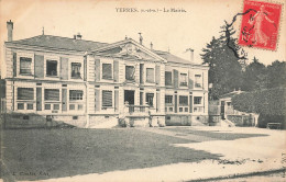 Yerres * Place Et La Mairie - Yerres