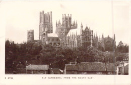 ANGLETERRE - Ely Cathedral From The South East - Carte Postale Ancienne - Other & Unclassified