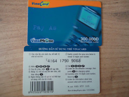 VIETNAM  USED CARDS     PREPAID  CARDS UNITS 300.000 - Vietnam
