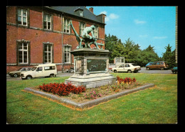 Belgique Namur Gembloux Monument Du 50eme An  De La Faculté - Gembloux