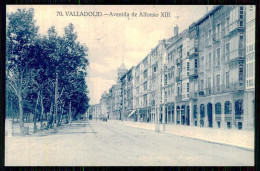 VALLADOLID - Avenida De Alfonso XIII.( Ed. Grafos Nº 70)  Carte Postale - Valladolid