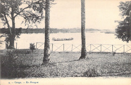 CONGO BELGE - En Pirogue - Carte Postale Ancienne - Belgisch-Kongo