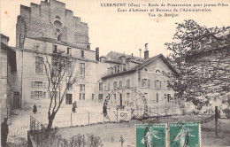 FRANCE - 60 - CLERMONT - Ecole De Préservation Pour Jeunes Filles - Cour D'honneur Et Bureaux - Carte Postale Ancienne - Clermont