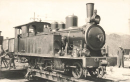 Train Locomotive Machine N°E101 * Photo Format Carte Photo 9x14cm Photographe G. BURDIN * Chemin De Fer Gare Dépôt - Treinen