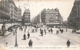 Lyon * 2ème * La Place De La République Et Perspective De La Rue Du Président Carnot - Lyon 2