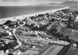 66-CANET- LA PLACE-VUE GENERALE  AERIENNE ET LE TERRAIN DE CAMPING - Canet Plage