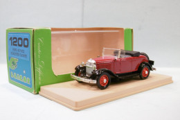 Eligor - FORD V8 1932 Roadster Ouvert Rouge Réf. 1200 BO 1/43 - Eligor