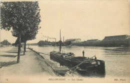 BILLANCOURT - Les Quais. Une Péniche. (cachet Ouvert Priorité Militaire). - Péniches