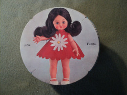 CARTON PUBLICITAIRE DOLLY DO POUPEES FURGA. MODELE LUCIA. ANNEES 1960 / 1970 - Puppen