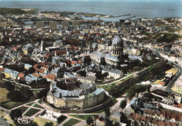 Boulogne Sur Mer * Vue Sur La Commune , Le Château Et La Cathédrale - Boulogne Sur Mer