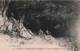 Nouvelle Calédonie - NOUMEA - Touristes Calédoniens à L'ile Des Pins - Gubbay -  Carte Postale Ancienne - New Caledonia